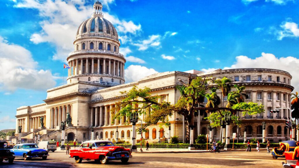 Cuba profundiza su crisis turística: la llegada de visitantes internacionales cayó más del 58% en 2026