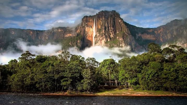 Venezuela busca recuperar su lugar en el mapa turístico de Sudamérica con una oferta de naturaleza, playas y cultura