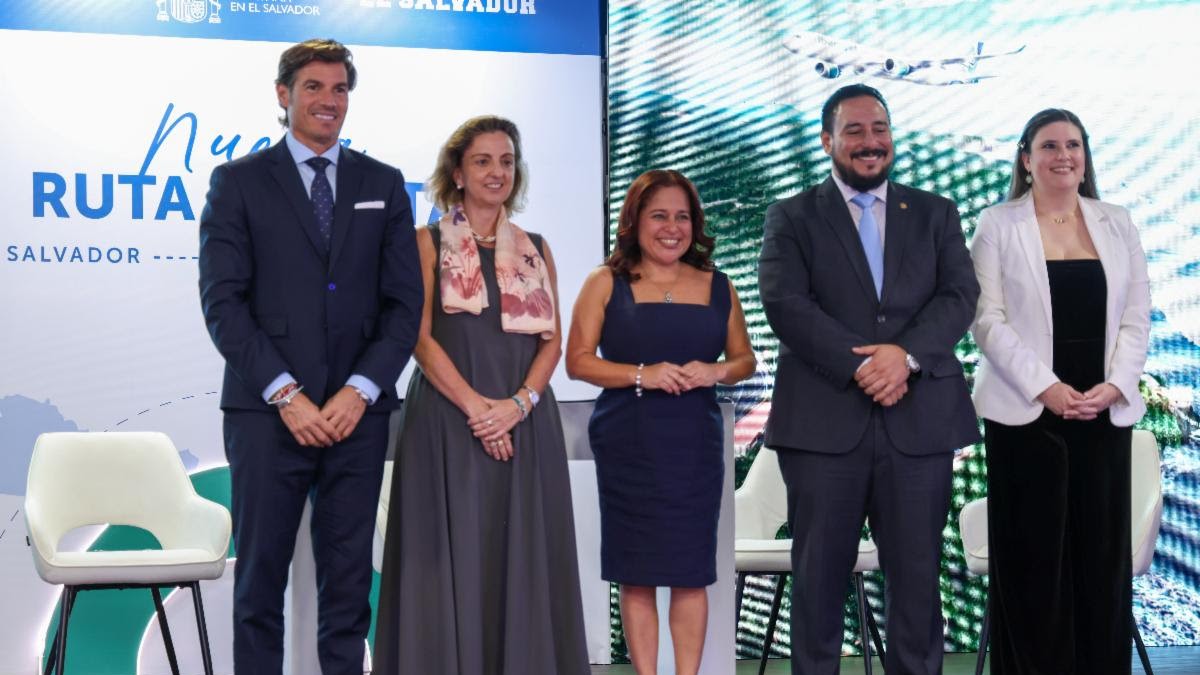 Iberojet conectará El Salvador con Madrid y Barcelona, diversificando el acceso a Centroamérica