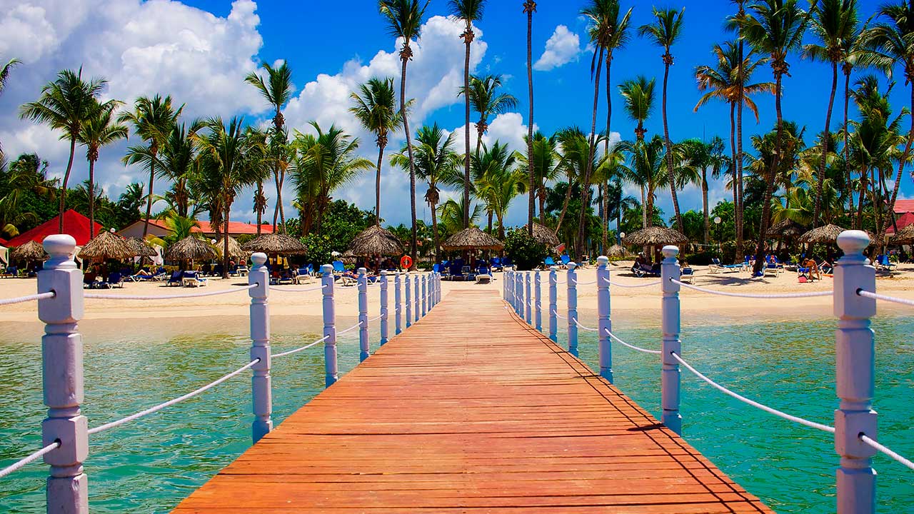 Politur refuerza la seguridad turística en República Dominicana y asiste a millones de visitantes
